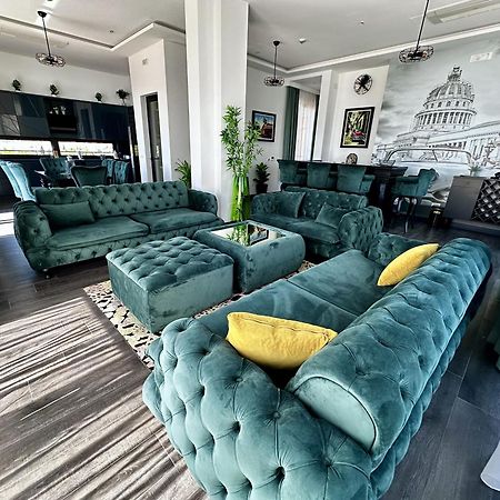 Hotel Del Medio Sutomore Ngoại thất bức ảnh
