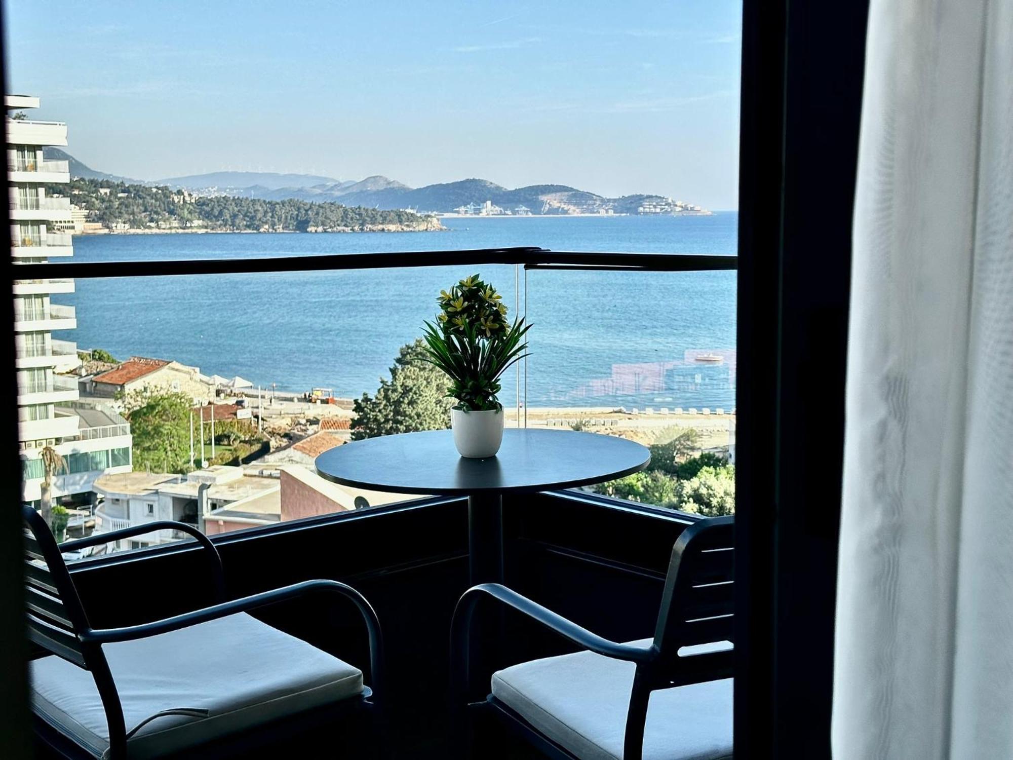 Hotel Del Medio Sutomore Ngoại thất bức ảnh