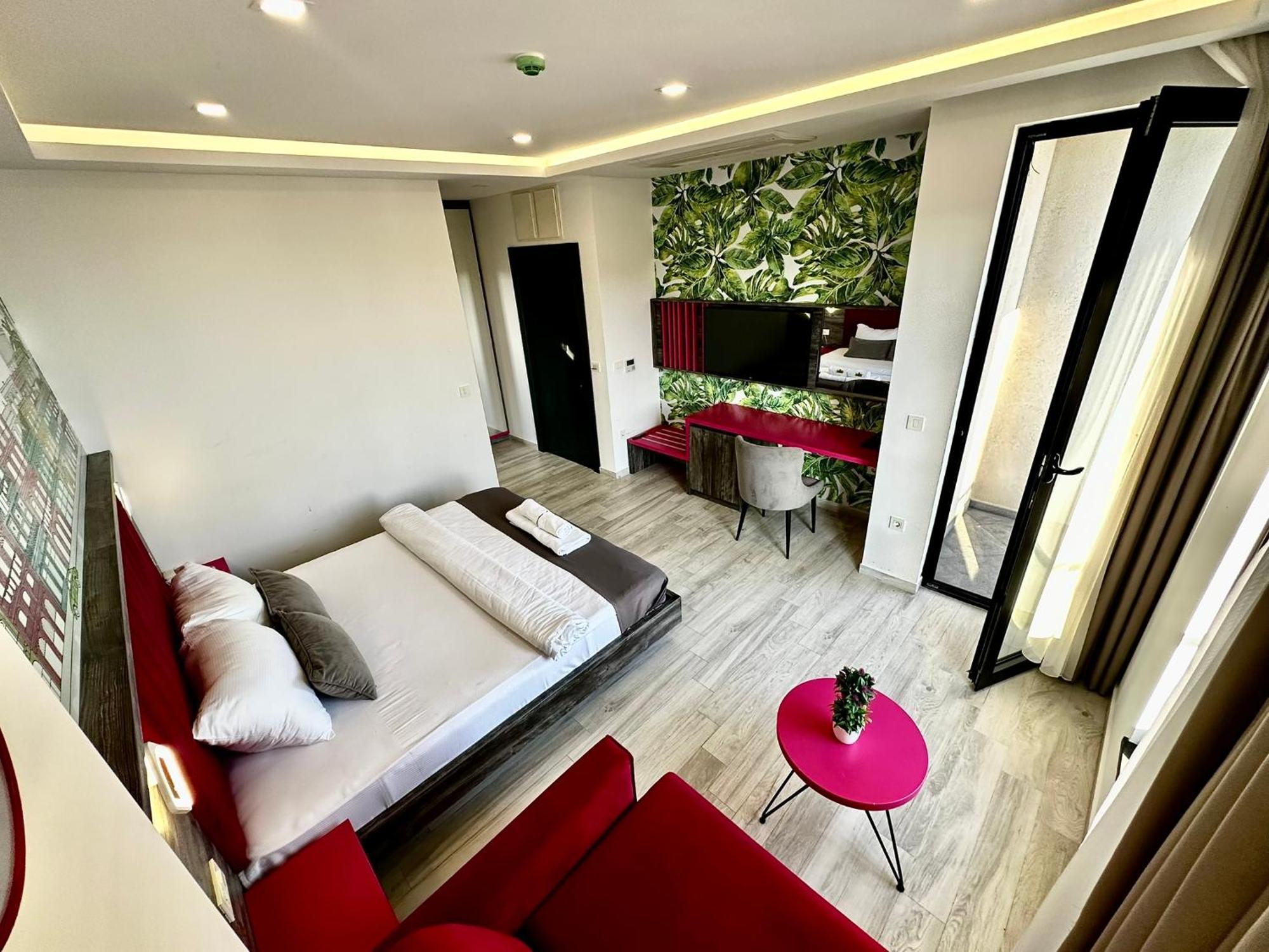 Hotel Del Medio Sutomore Ngoại thất bức ảnh