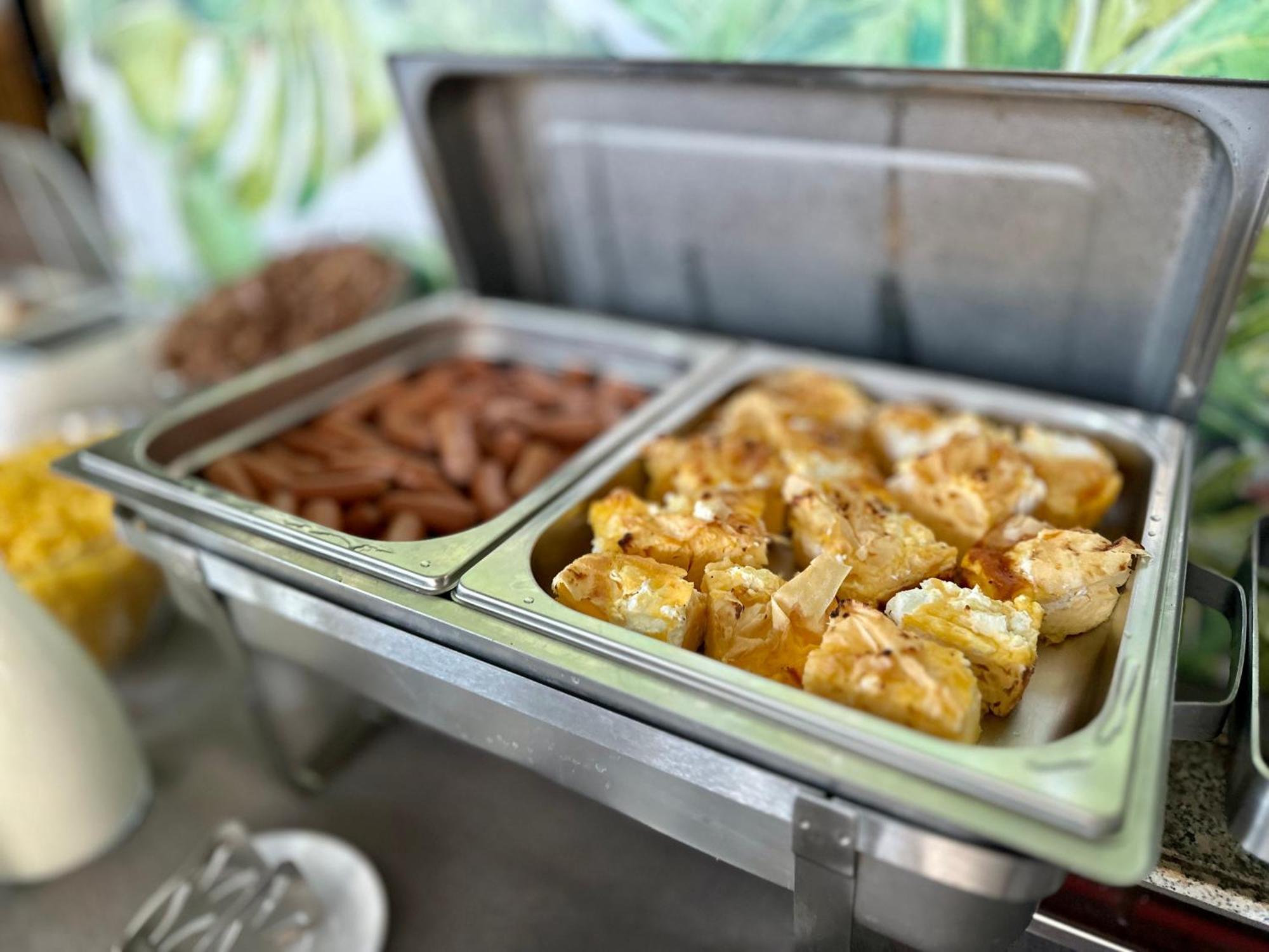 Hotel Del Medio Sutomore Ngoại thất bức ảnh