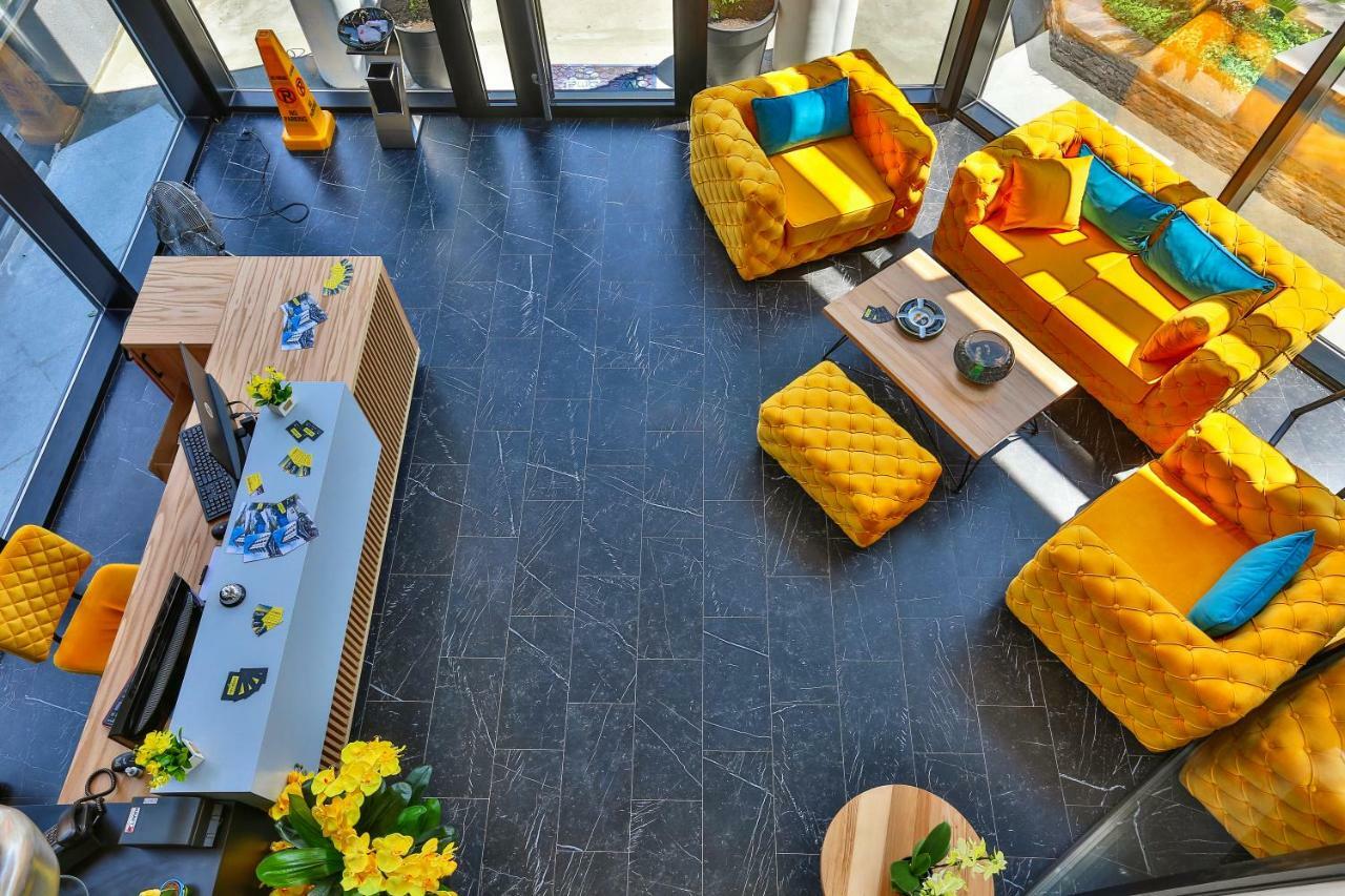 Hotel Del Medio Sutomore Ngoại thất bức ảnh